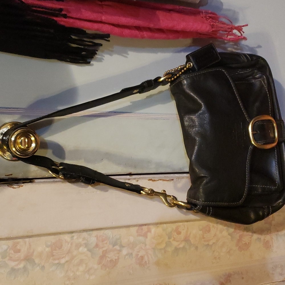 Leather Coach pocketbook